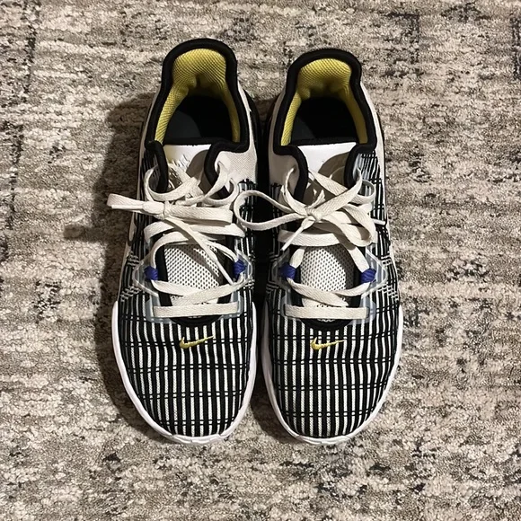 LeBron Witness 6 White Persian Violet Basketball Shoes - Picture 4 of 6